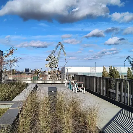 Rooftop Terrace, 24h Security, Centre And A View Of The Historic Shipyard