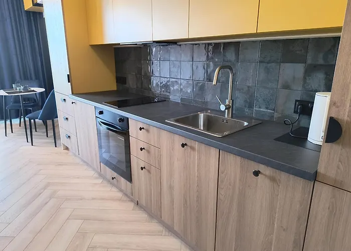 Rooftop Terrace, 24h Security, Centre And A View Of The Historic Shipyard Apartament