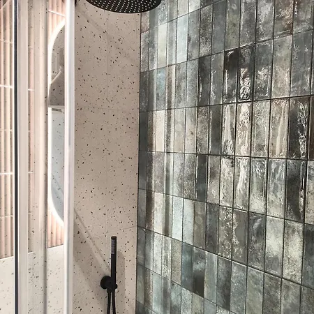 Rooftop Terrace, 24h Security, Centre And A View Of The Historic Shipyard * Gdańsk